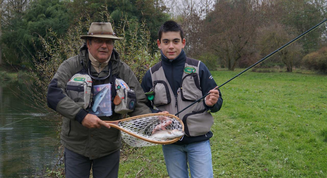 Jean accompagnant les jeunes 